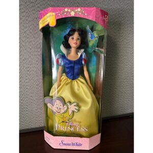 Disney Princess Snow White Doll Mattel 2000-My Favorite Fairytale Collection